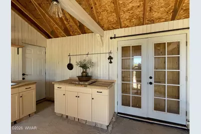 230 E Woodland Ranch Road, Saint Johns, AZ 85936 - Photo 4