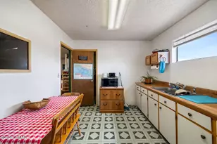 45 N C St, Springerville, AZ 85938 - Photo 12