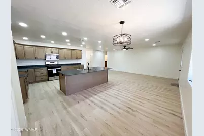 109 Encanto Drive, Holbrook, AZ 86025 - Photo 6