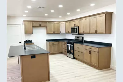 109 Encanto Drive, Holbrook, AZ 86025 - Photo 2