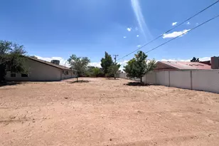 109 Encanto Dr, Holbrook, AZ 86025 - Photo 18