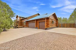 895 Dreamy Draw Cir, Show Low, AZ 85901 - Photo 2