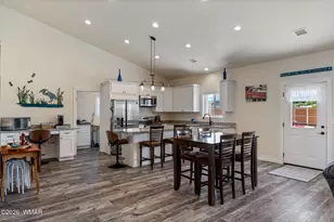 475 W 3rd Ave, Eagar, AZ 85925 - Photo 10