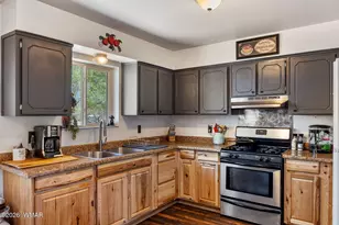 274 E 6th St, Eagar, AZ 85925 - Photo 12