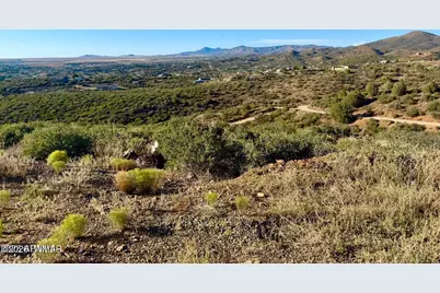 3320 S Mariposa Hill Road, Dewey-Humboldt, AZ 86327 - Photo 8