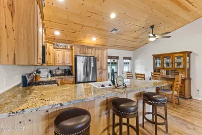 241 W Owens Street, Show Low, AZ 85901 - Photo 10