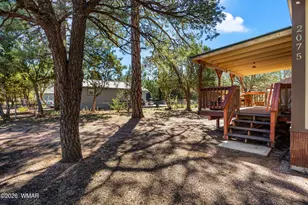 2075 Pinewood Dr, Overgaard, AZ 85933 - Photo 4