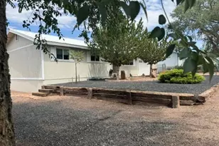 310 N 8th Dr, Saint Johns, AZ 85936 - Photo 8