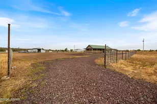 6742 Dover Ln, Show Low, AZ 85901 - Photo 30