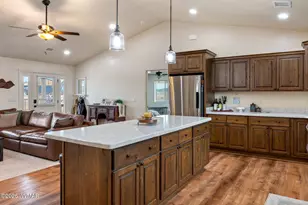 6742 Dover Ln, Show Low, AZ 85901 - Photo 8