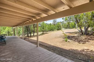 1901 Aspen Ln, Overgaard, AZ 85933 - Photo 22
