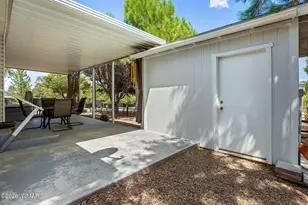 2217 Old Crooks Trail, Overgaard, AZ 85933 - Photo 22