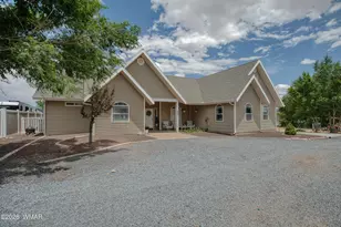 545 W 7th St, Snowflake, AZ 85937 - Photo 1