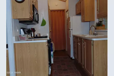 1001 E Owens Space 1, Show Low, AZ 85901 - Photo 4