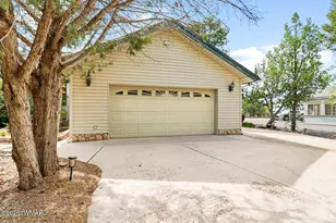 918 Wild Horse Rd, Show Low, AZ 85901 - Photo 2