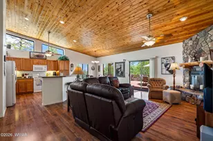 2242 Grizzly Dr, Overgaard, AZ 85933 - Photo 8