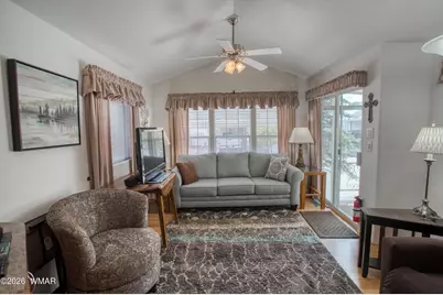270 N Clark Road, Unit #331, Show Low, AZ 85901 - Photo 6
