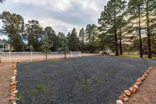 2112 Blue Jay Rd, Overgaard, AZ 85933 - Photo 34