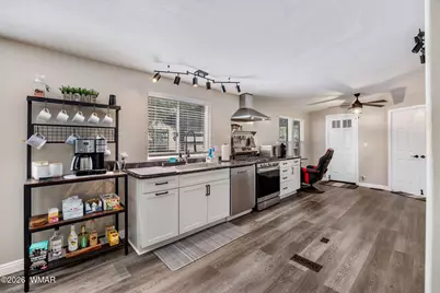 2937 W Whipple, Show Low, AZ 85901 - Photo 6