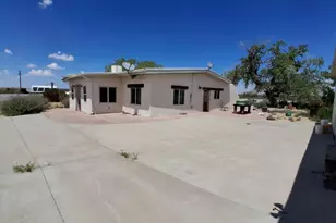 1214 Jonnie Ln, Winslow, AZ 86047 - Photo 12
