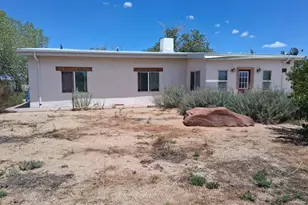 1214 Jonnie Ln, Winslow, AZ 86047 - Photo 2