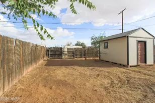143 E Hampshire St, Holbrook, AZ 86025 - Photo 28