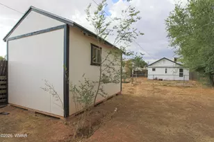 143 E Hampshire St, Holbrook, AZ 86025 - Photo 32