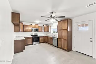 327 Halli Jo Loop, Taylor, AZ 85939 - Photo 12
