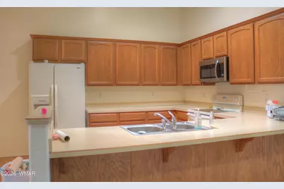 841 E Black Bear, Show Low, AZ 85901 - Photo 4