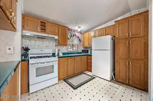 4079 Mark Twain Dr, Pinetop, AZ 85935 - Photo 8