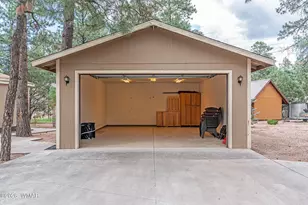 2843 Whispering Winds Dr, Overgaard, AZ 85933 - Photo 4