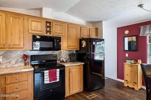 3575 Wild Flower Dr, Overgaard, AZ 85933 - Photo 14