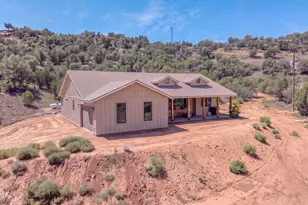 455 Freedom Ln, Taylor, AZ 85939 - Photo 2