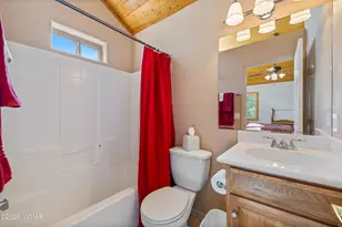 2253 Cross Country Rd, Overgaard, AZ 85933 - Photo 22