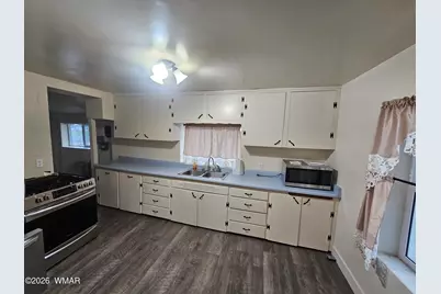 210 S Harless Street, Eagar, AZ 85925 - Photo 8