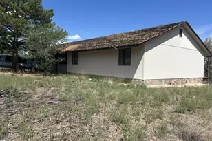1862 W Snowline Dr, Eagar, AZ 85925 - Photo 2