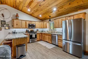 3111 Cedar Dr, Overgaard, AZ 85933 - Photo 8