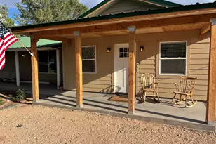 440 S 7th St, Saint Johns, AZ 85936 - Photo 2