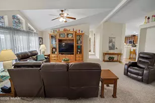 7054 Stagecoach Pass, Show Low, AZ 85901 - Photo 6