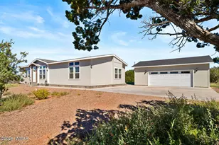 2447 Zaidee Rd, Show Low, AZ 85901 - Photo 1