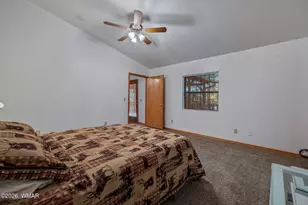 2202 Forest Park Dr, Overgaard, AZ 85933 - Photo 38
