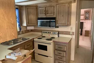 304 Cedar Ave, Holbrook, AZ 86025 - Photo 28