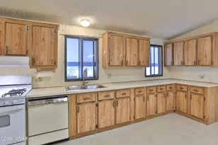 2200 W Thornton Rd, Show Low, AZ 85901 - Photo 16