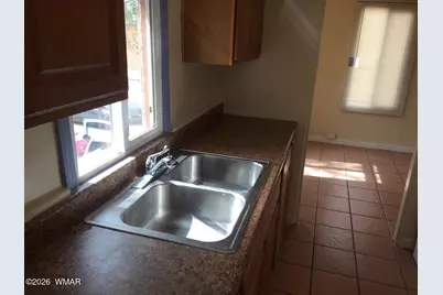 410 N 3rd Avenue, Holbrook, AZ 86025 - Photo 18