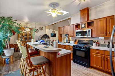 841 Navajo Trail, Show Low, AZ 85901 - Photo 4