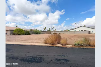 8964 W Century Drive, Arizona City, AZ 85123 - Photo 8
