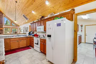 3320 Tonto Dr, Overgaard, AZ 85933 - Photo 4
