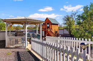 121 S Sheldon Ave, Springerville, AZ 85938 - Photo 6