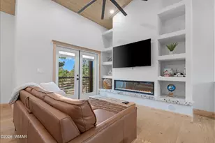 2238 Country Club Dr, Overgaard, AZ 85933 - Photo 34