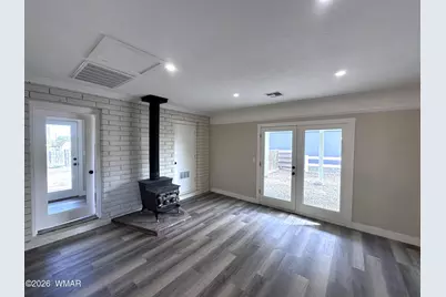 270 E 3rd Street, Eagar, AZ 85925 - Photo 4